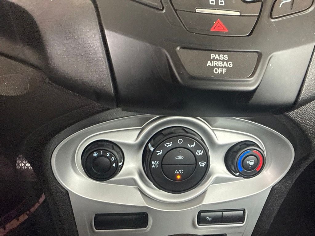 2017 Ford Fiesta SE