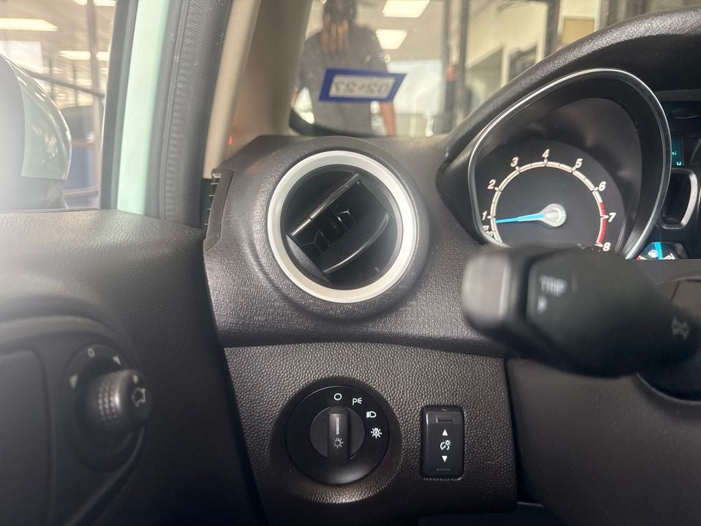 2017 Ford Fiesta SE