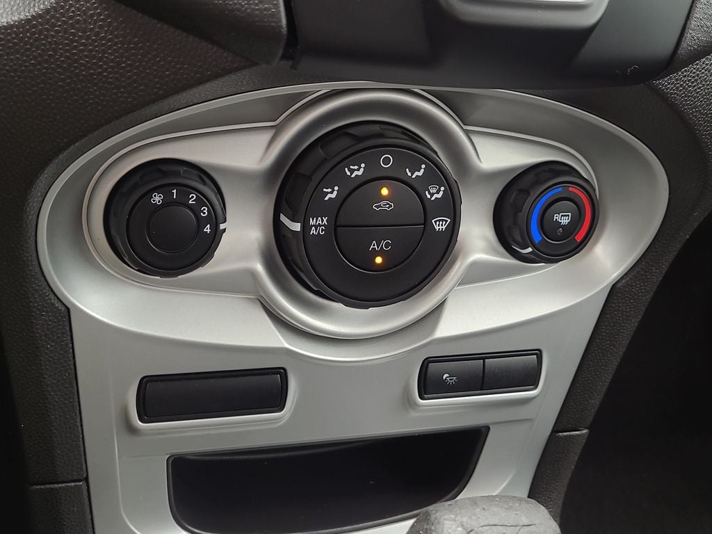 2017 Ford Fiesta SE