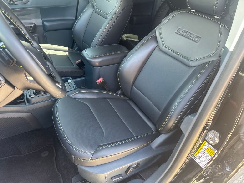 2025 Ford Maverick Lobo Standard