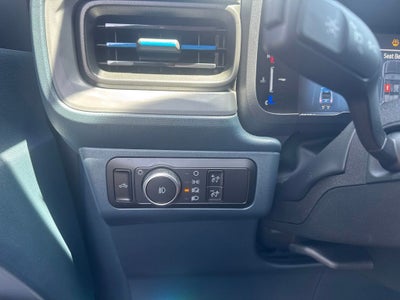 2025 Ford Maverick Lobo Standard