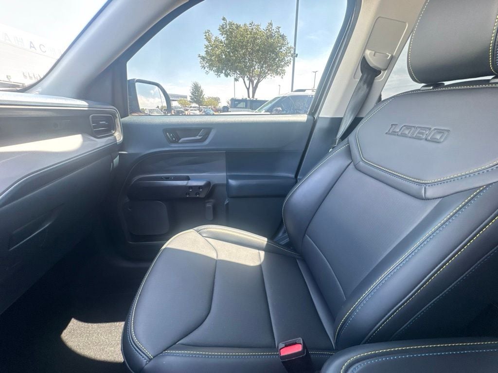 2025 Ford Maverick Lobo Standard
