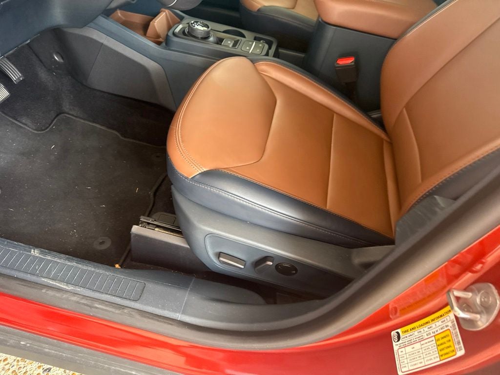 2022 Ford Maverick Lariat