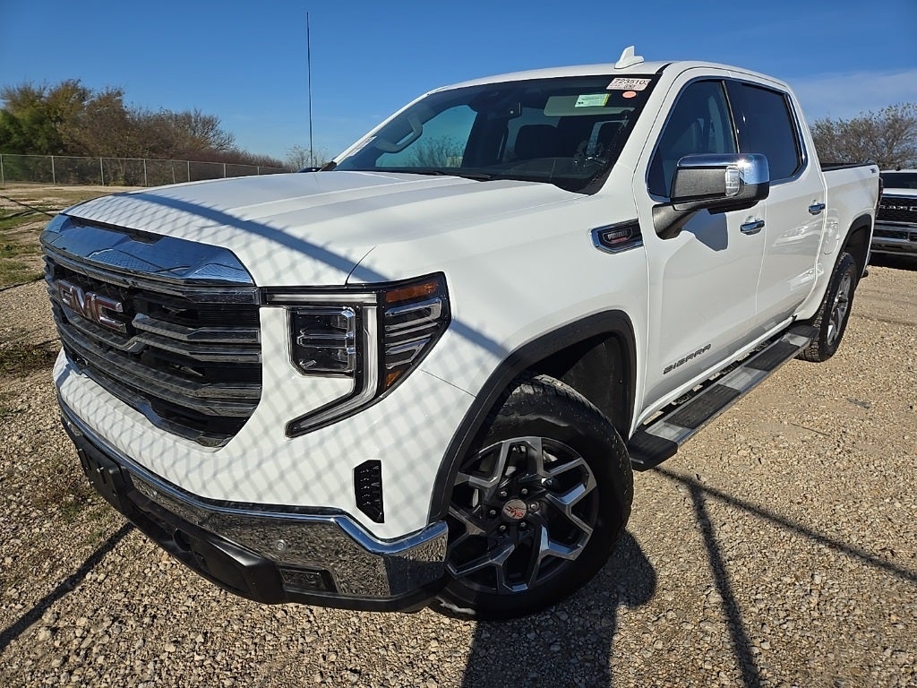 2023 GMC Sierra 1500 SLT