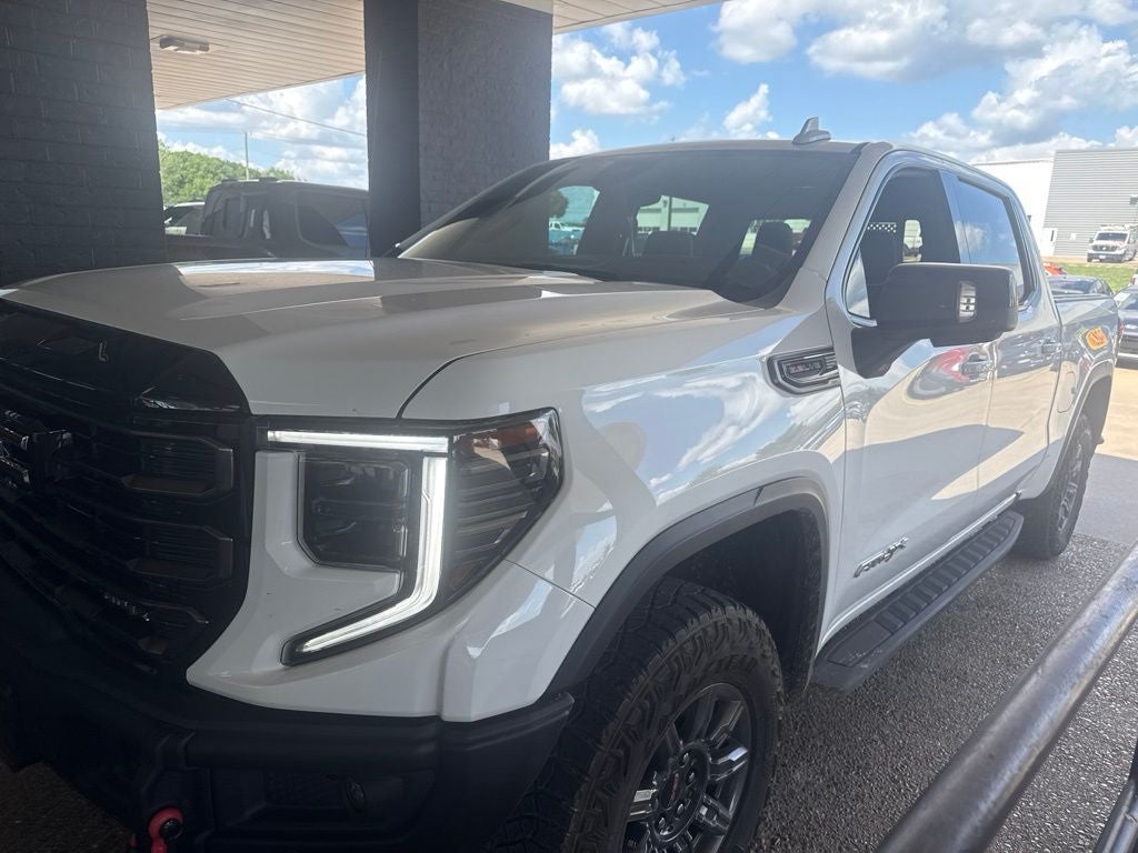 2024 GMC Sierra 1500 AT4X