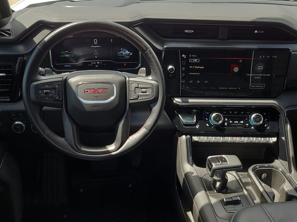 2024 GMC Sierra 1500 AT4X