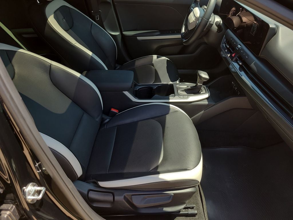 2025 Kia K4 GT-Line Turbo