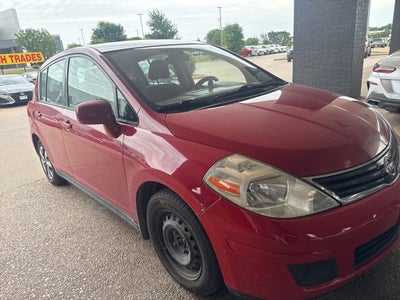 2012 Nissan Versa 1.8 S