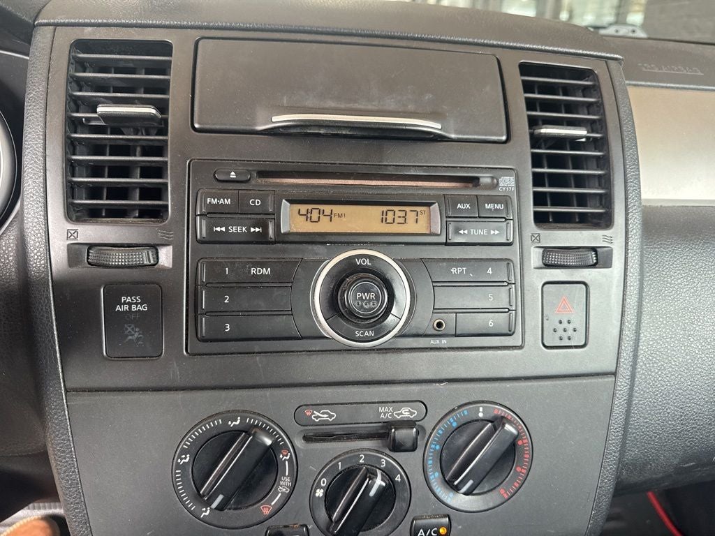 2012 Nissan Versa 1.8 S