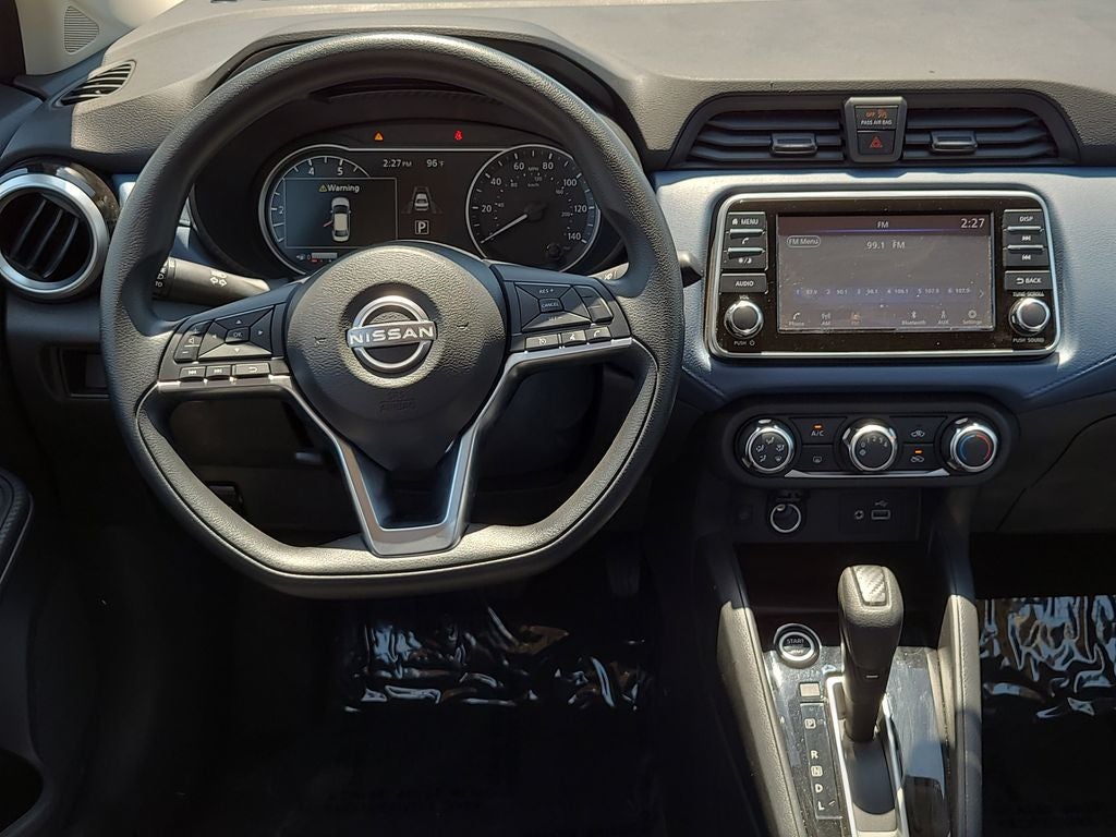 2025 Nissan Versa 1.6 SV