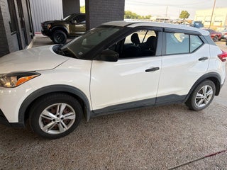 2020 Nissan Kicks S
