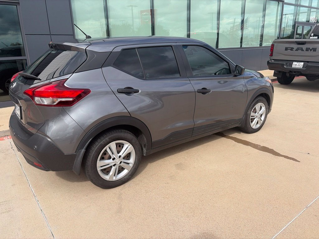 2020 Nissan Kicks S