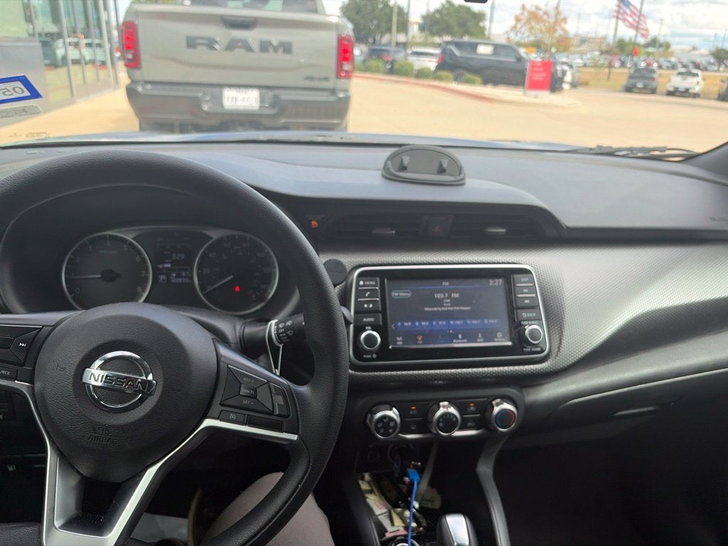 2020 Nissan Kicks S