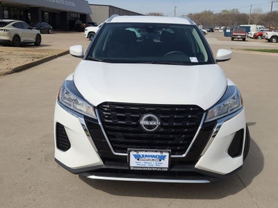 2024 Nissan Kicks SV