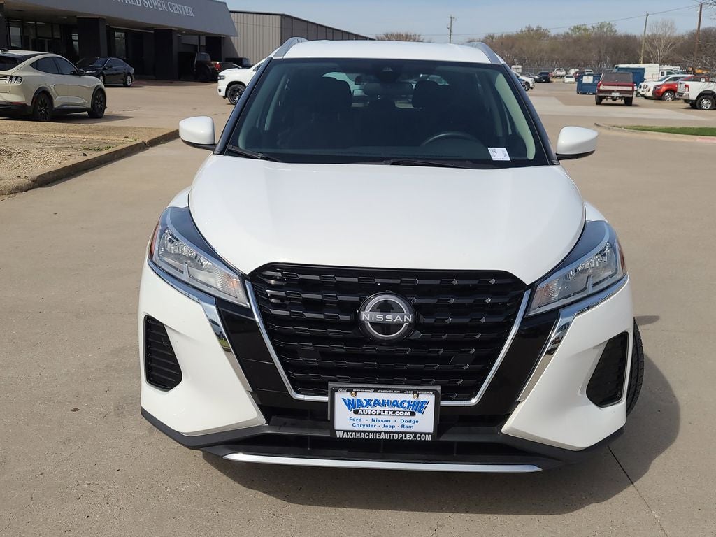 2024 Nissan Kicks SV