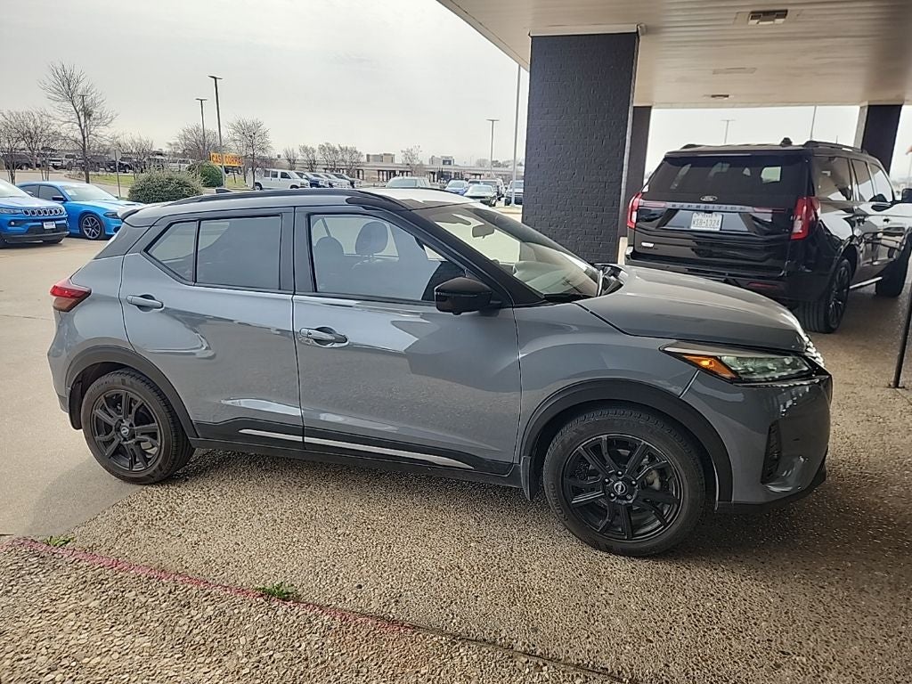 2024 Nissan Kicks SR