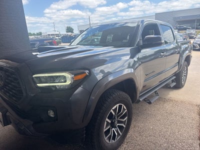 2022 Toyota Tacoma TRD Sport V6