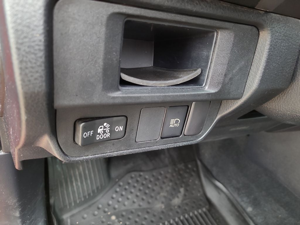 2018 Toyota Tacoma SR5 V6
