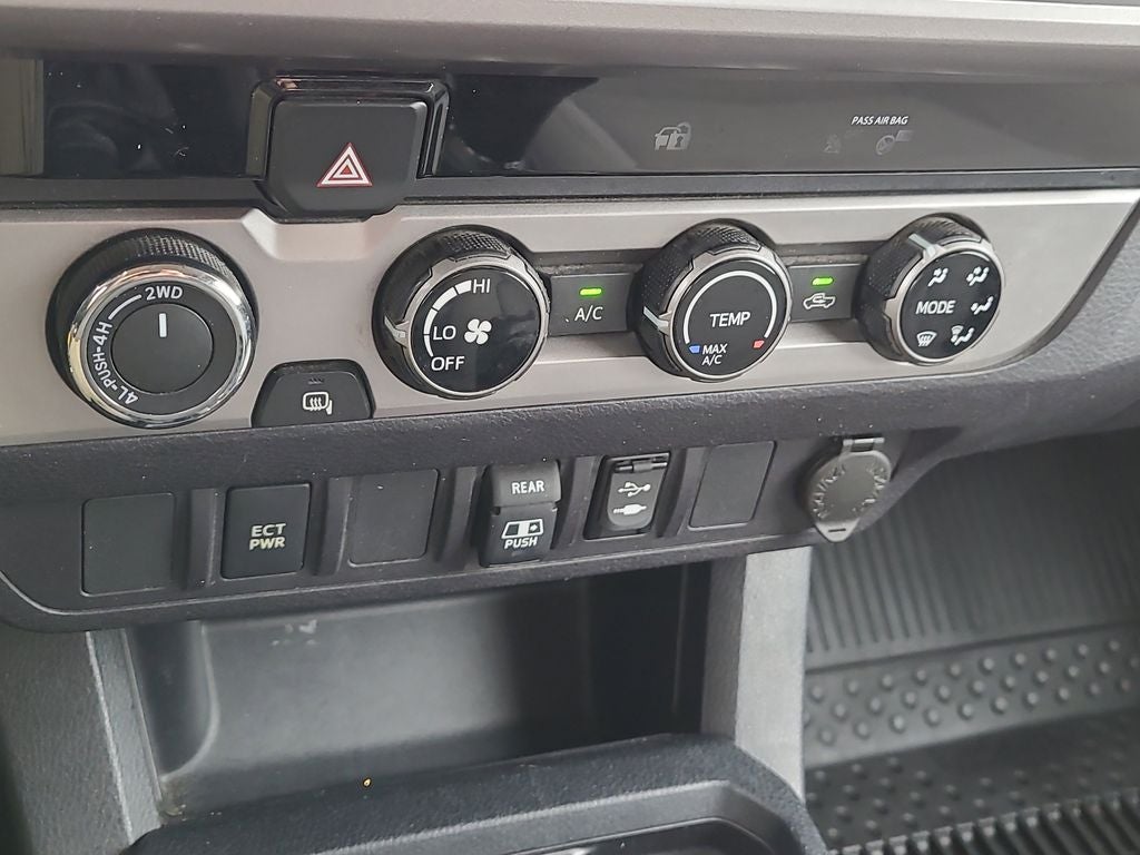 2018 Toyota Tacoma SR5 V6