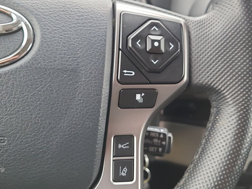 2018 Toyota Tacoma SR5 V6