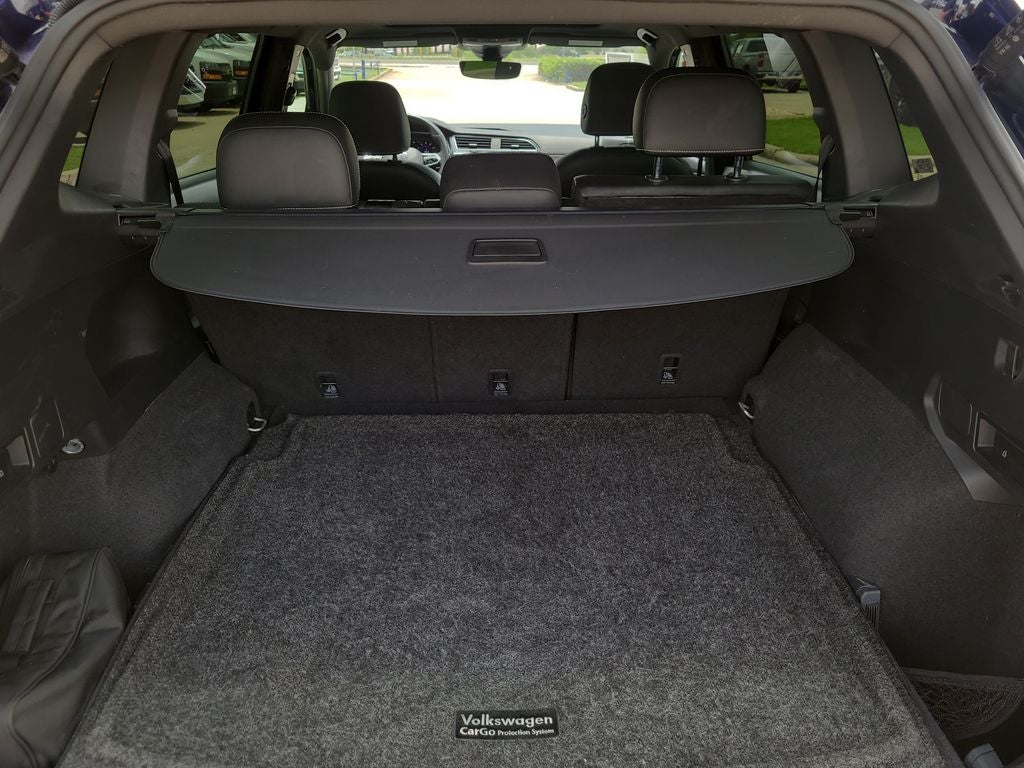 2023 Volkswagen Tiguan 2.0T SEL R-Line