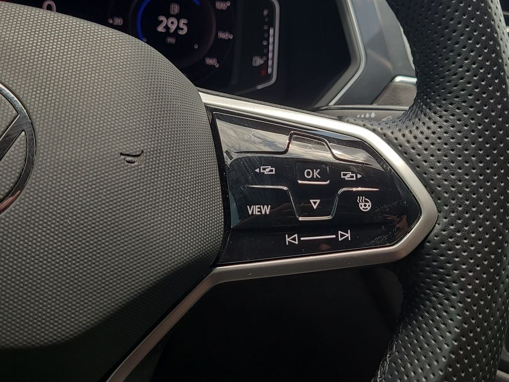 2023 Volkswagen Tiguan 2.0T SEL R-Line