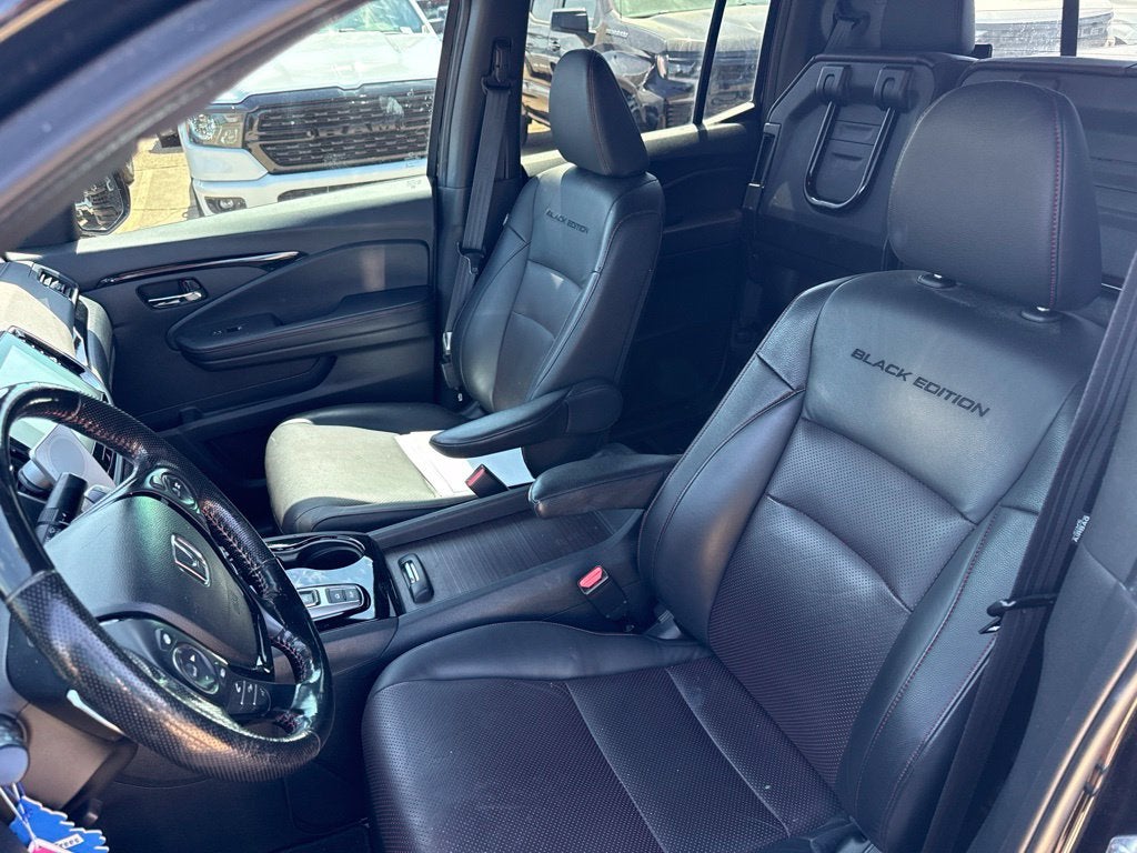 2022 Honda Ridgeline Black Edition
