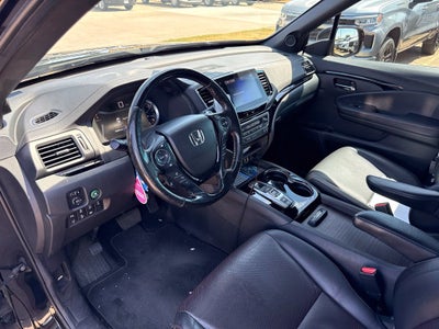 2022 Honda Ridgeline Black Edition