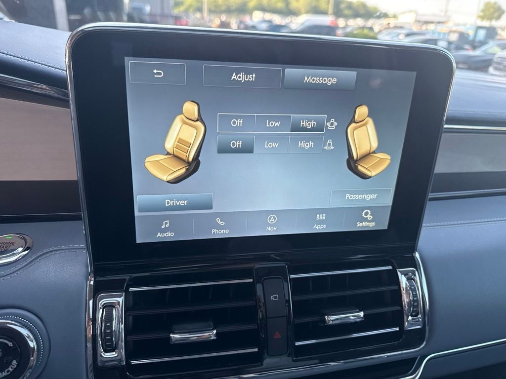 2021 Lincoln Navigator Black Label