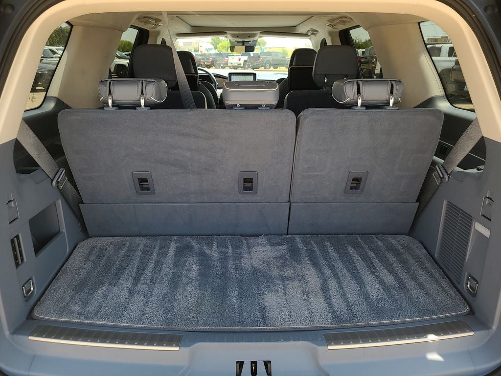 2021 Lincoln Navigator Black Label
