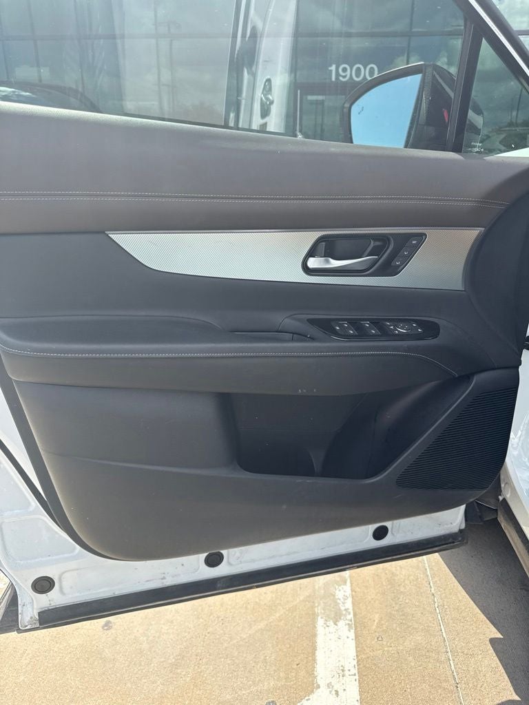 2025 Nissan Murano Platinum