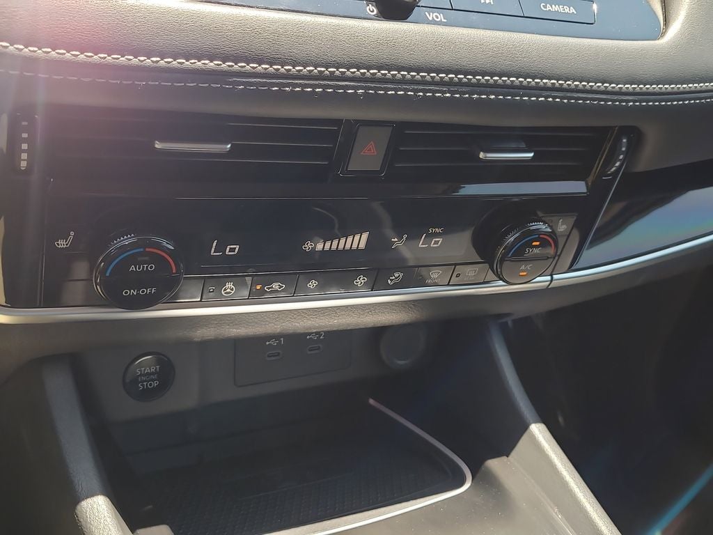 2024 Nissan Rogue SL