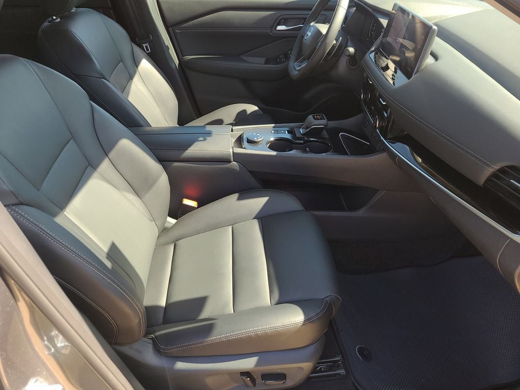 2026 Nissan Rogue SL