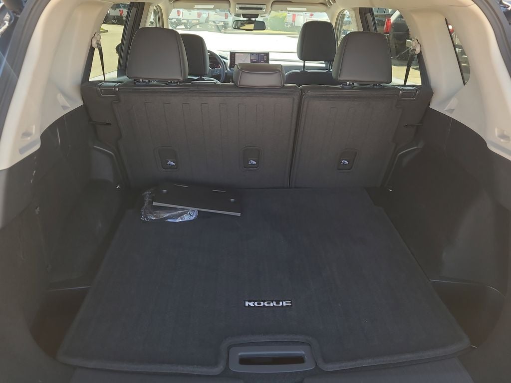 2026 Nissan Rogue SL