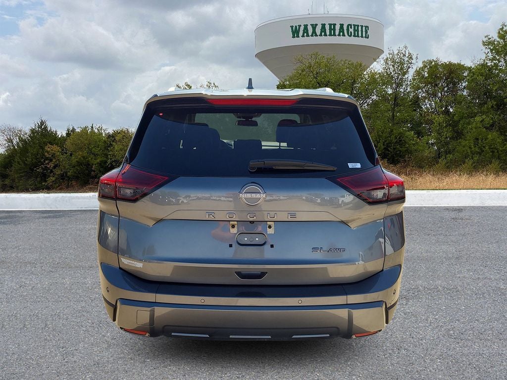 2026 Nissan Rogue SL