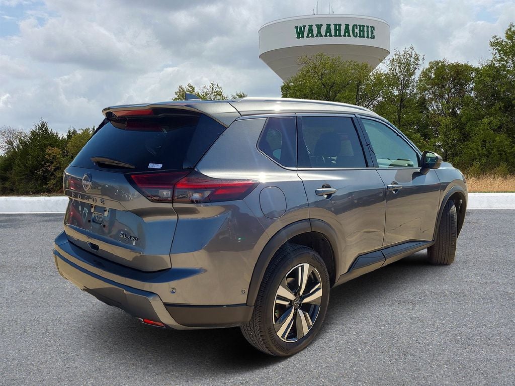 2026 Nissan Rogue SL