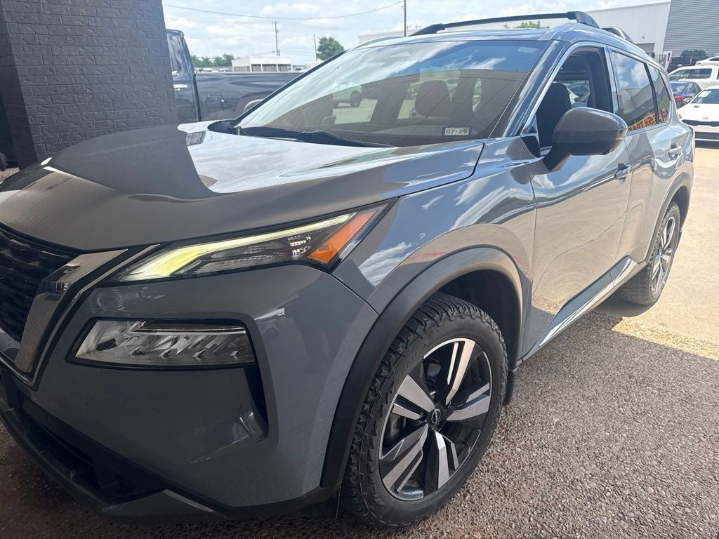 2023 Nissan Rogue SL
