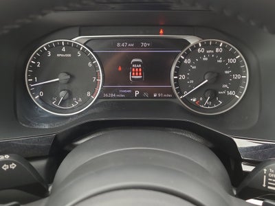 2025 Nissan Pathfinder SV