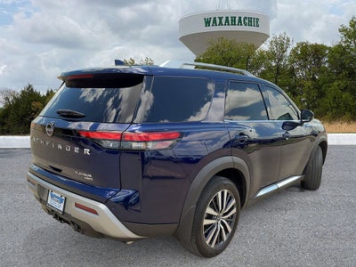 2022 Nissan Pathfinder Platinum