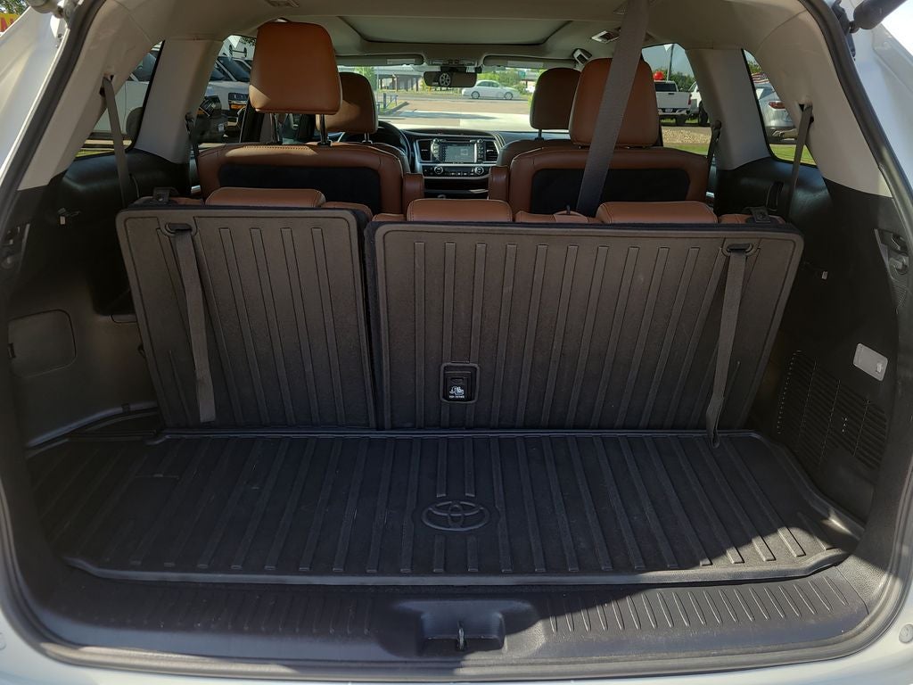 2018 Toyota Highlander Limited Platinum