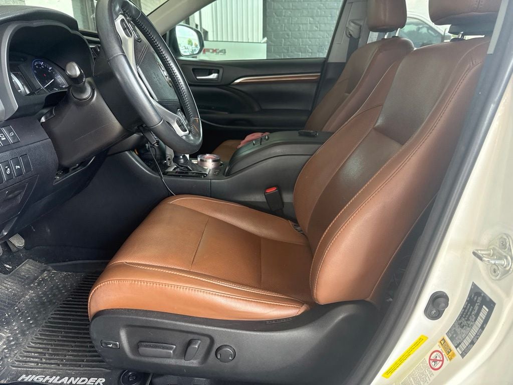 2018 Toyota Highlander Limited Platinum