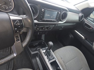 2018 Toyota Tacoma SR5 V6