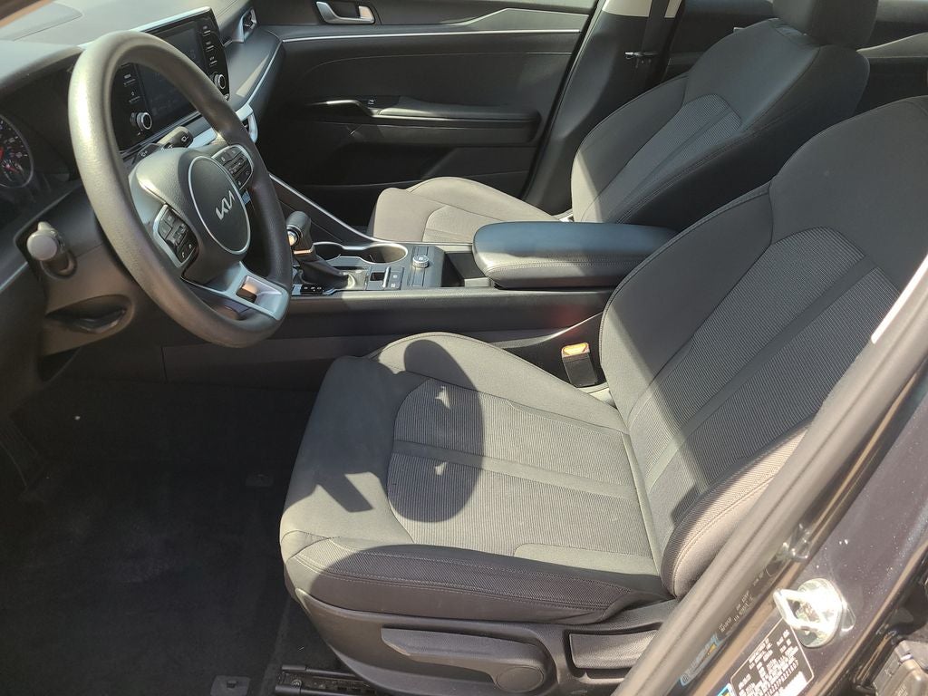 2023 Kia K5 LXS