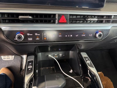 2024 Kia Sorento SX