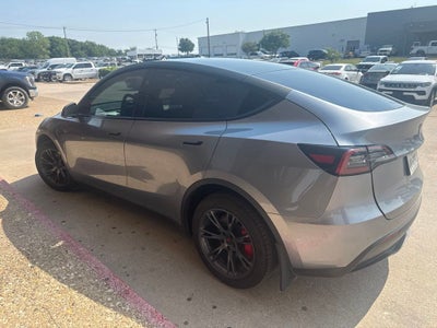 2024 Tesla Model Y Long Range