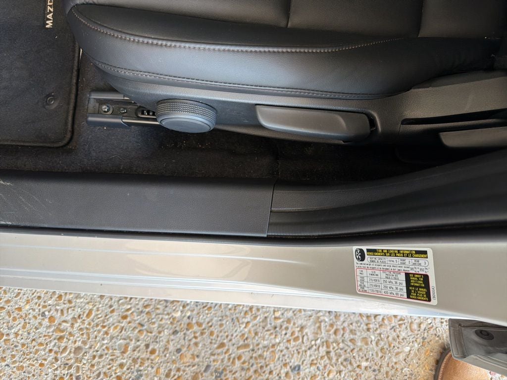 2025 Mazda Mazda3 2.5 S Select Sport