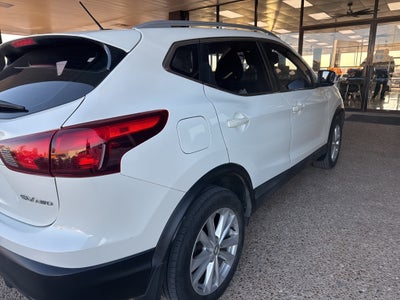 2017 Nissan Rogue Sport SV