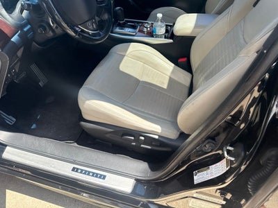 2015 INFINITI Q70 3.7