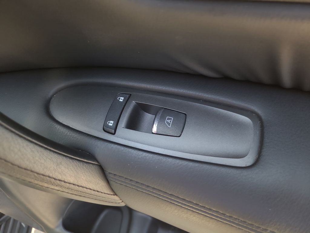 2022 Nissan Armada SV