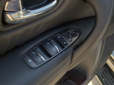 2022 Nissan Armada SV